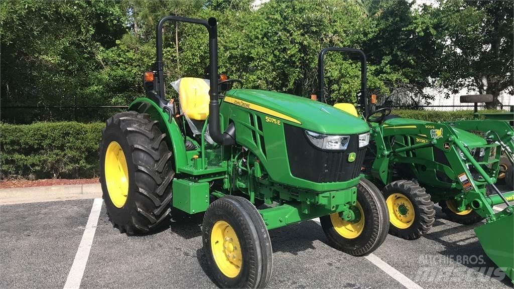 John Deere 5075E Traktori
