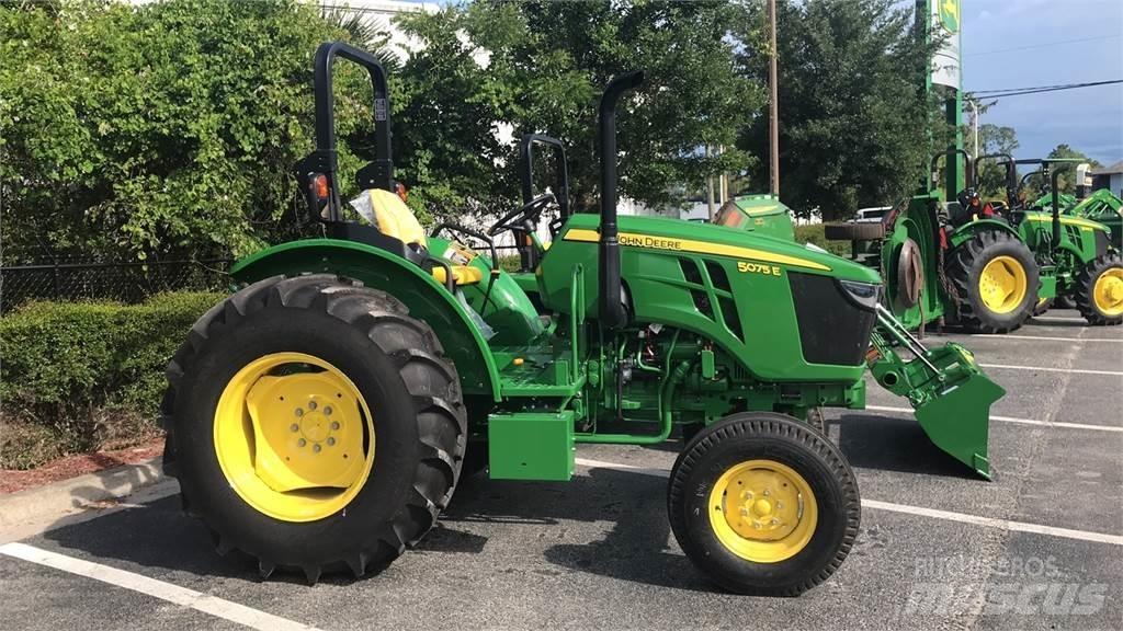 John Deere 5075E Traktori