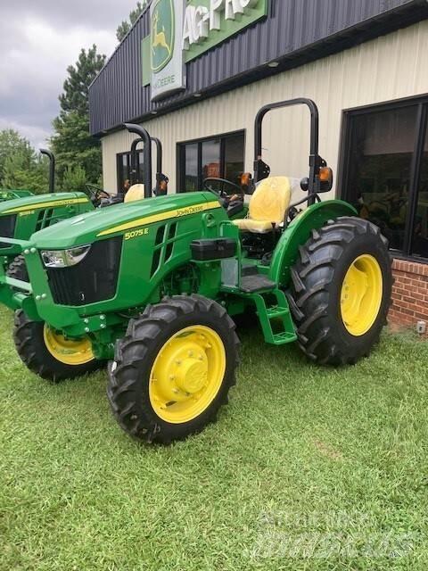 John Deere 5075E Traktori