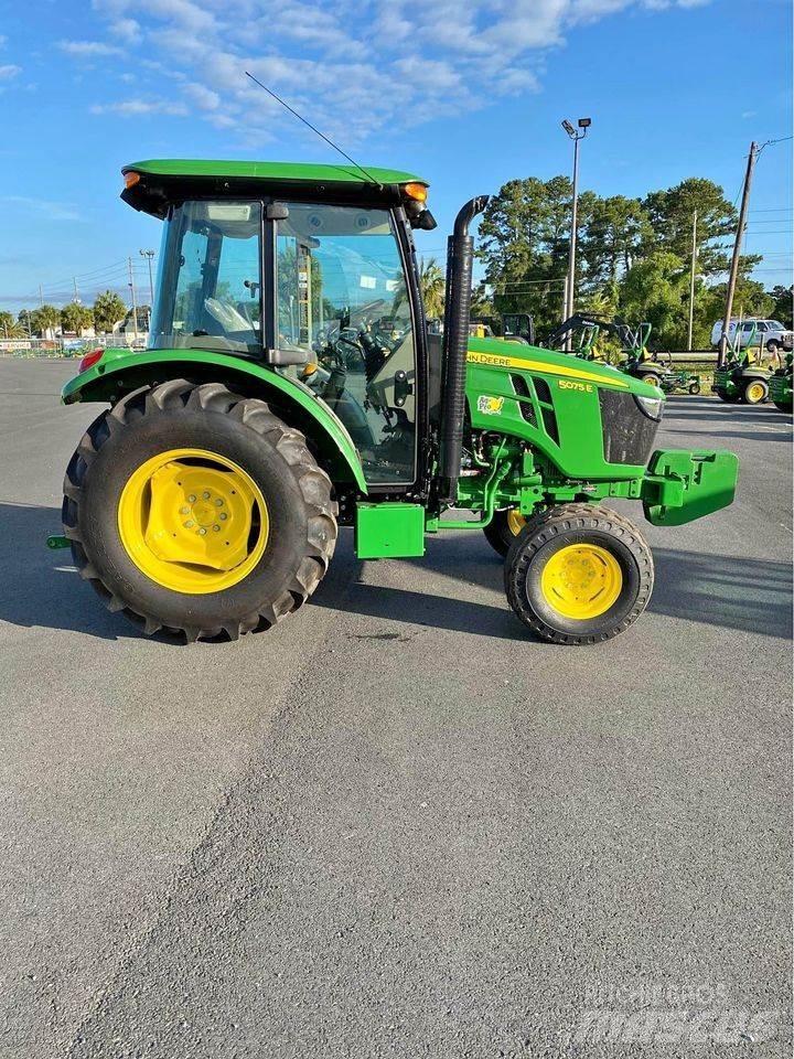 John Deere 5075E Traktori