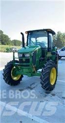 John Deere 5100E Kompaktie traktori