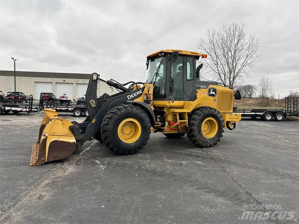 John Deere 524L Iekrāvēji uz riteņiem