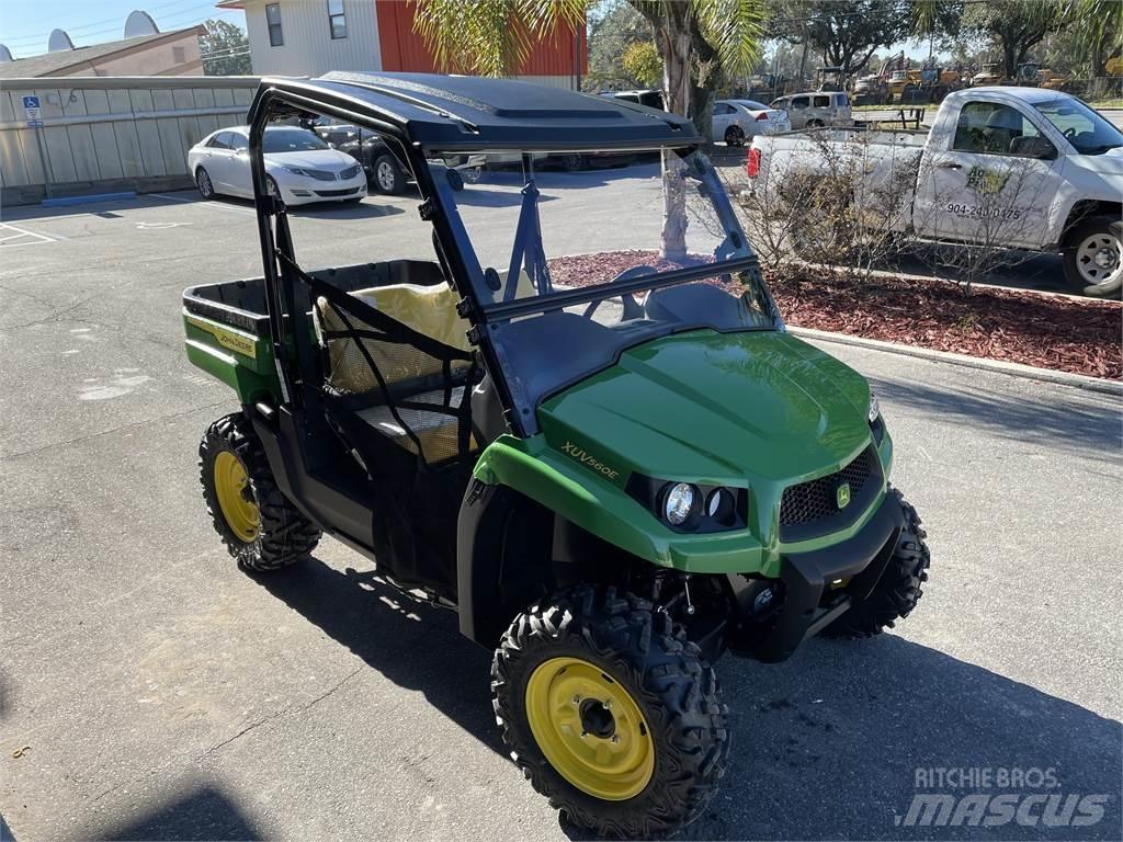 John Deere 560E Komunālās mašīnas