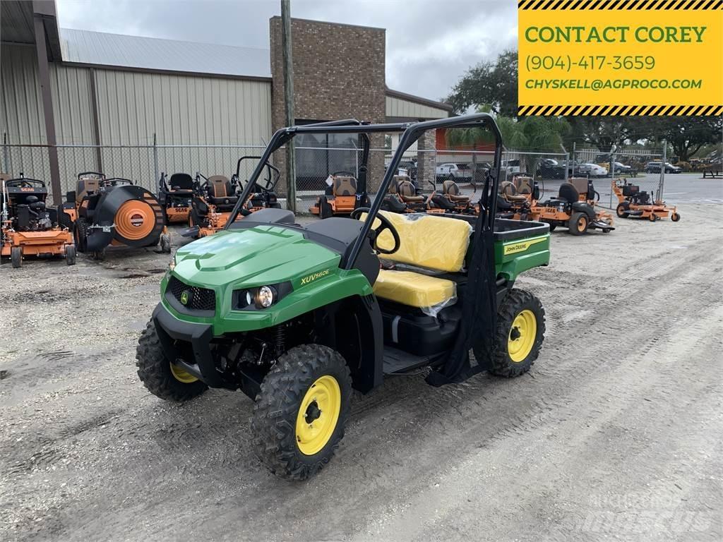 John Deere 560E Komunālās mašīnas