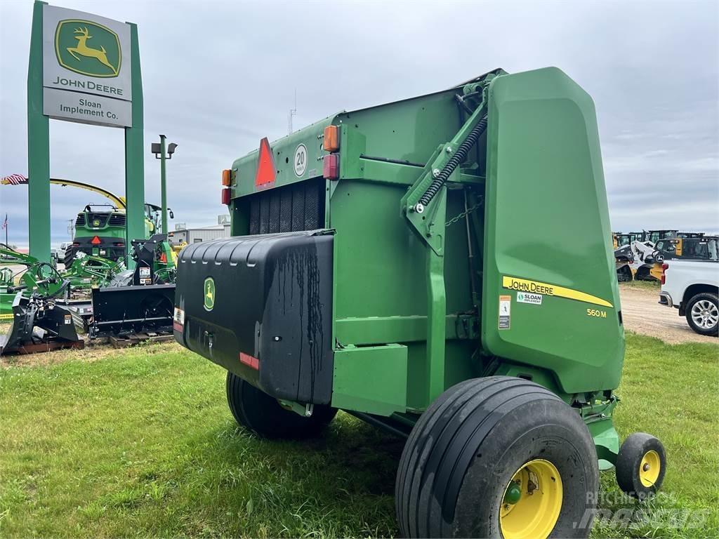 John Deere 560M Rituļu preses