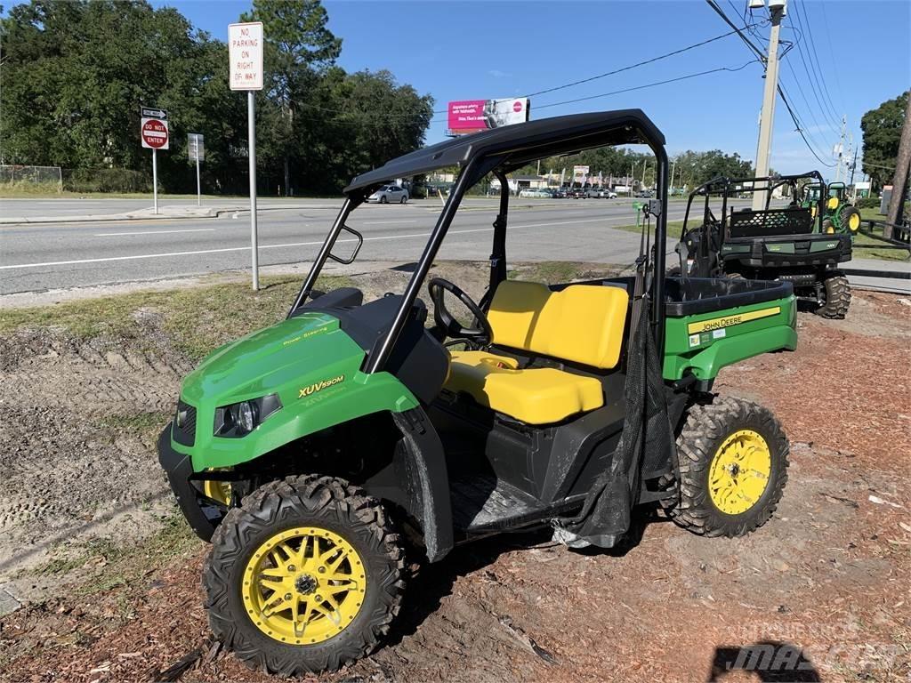 John Deere 590M Komunālās mašīnas