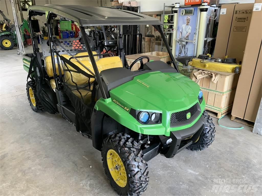 John Deere 590M Komunālās mašīnas