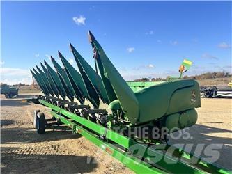 John Deere 608C Ražas novākšanas kombainu papildaprīkojums