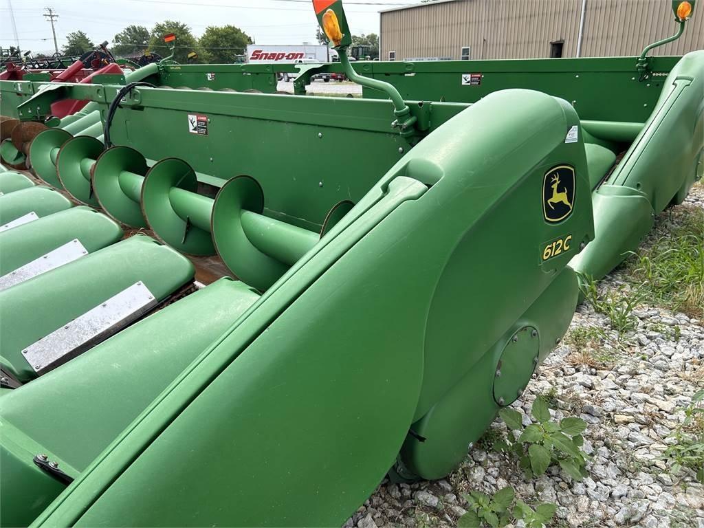John Deere 612C Ražas novākšanas kombainu papildaprīkojums