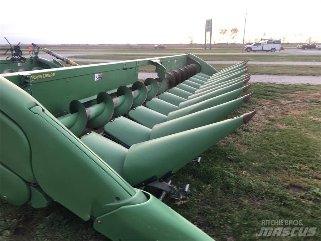 John Deere 612C Ražas novākšanas kombainu papildaprīkojums