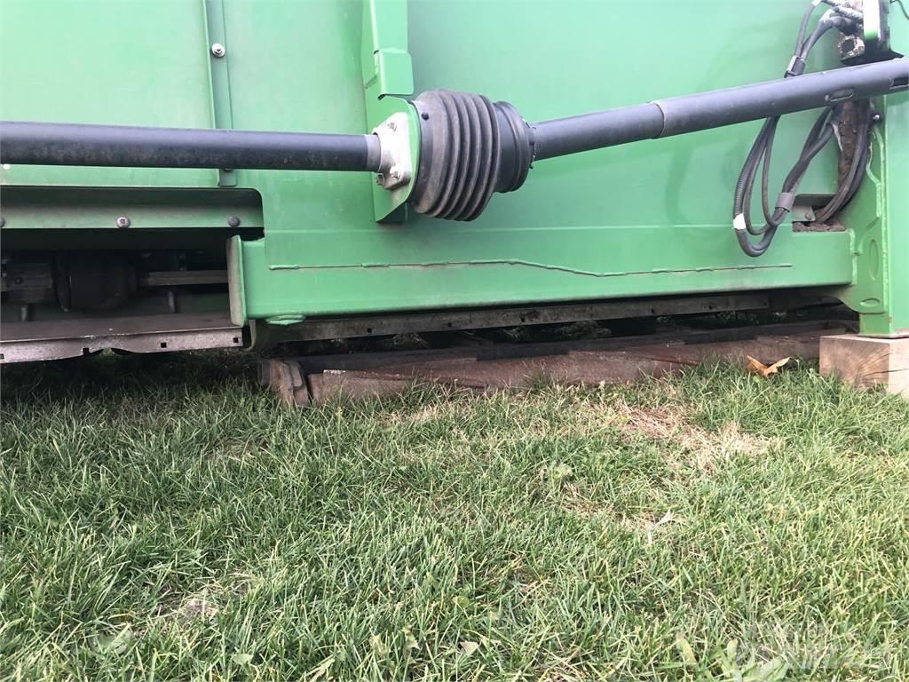 John Deere 612C Ražas novākšanas kombainu papildaprīkojums