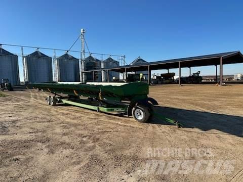 John Deere 616C Ražas novākšanas kombainu papildaprīkojums