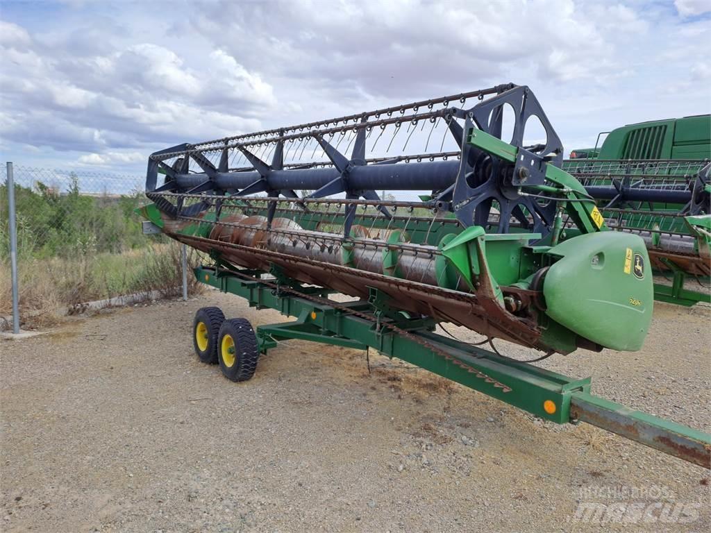 John Deere 620R Ražas novākšanas kombainu papildaprīkojums