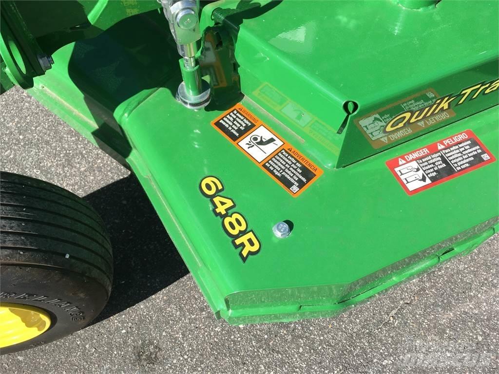 John Deere 648R Mauriņa traktors