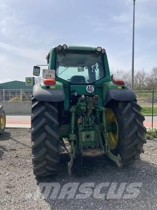 John Deere 6820 Traktori