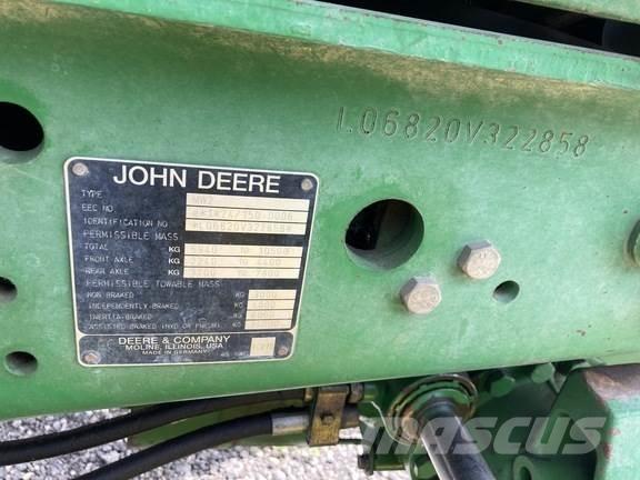 John Deere 6820 Traktori