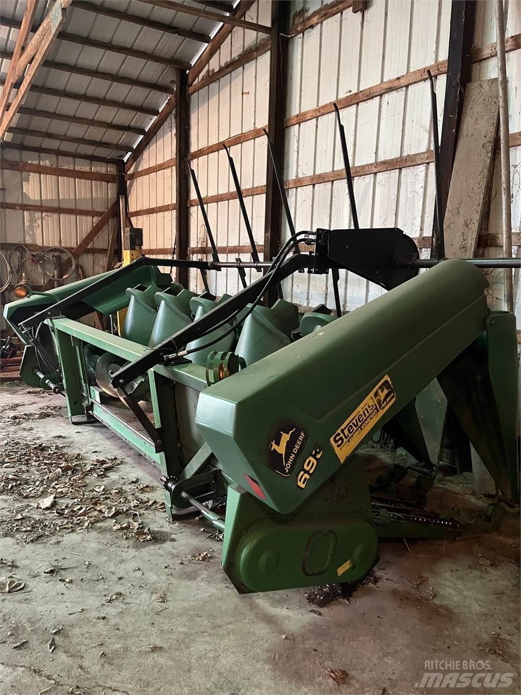 John Deere 693 Ražas novākšanas kombainu papildaprīkojums
