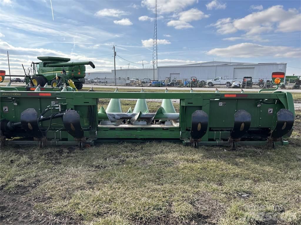 John Deere 708C Ražas novākšanas kombainu papildaprīkojums