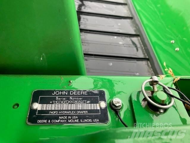 John Deere 712C Ražas novākšanas kombainu papildaprīkojums