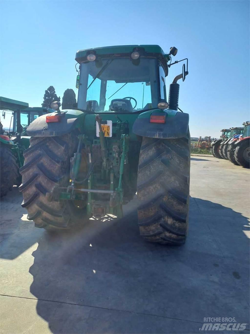 John Deere 7820 Traktori