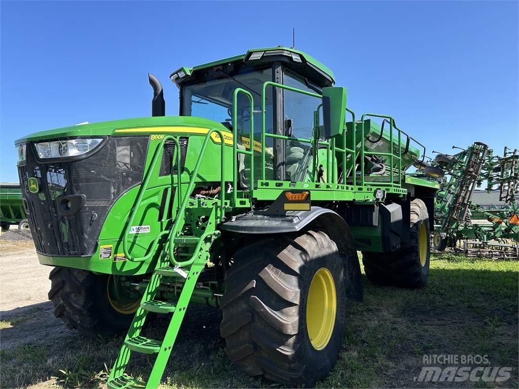John Deere 800R Piekabināmie smidzinātāji(miglotāji)