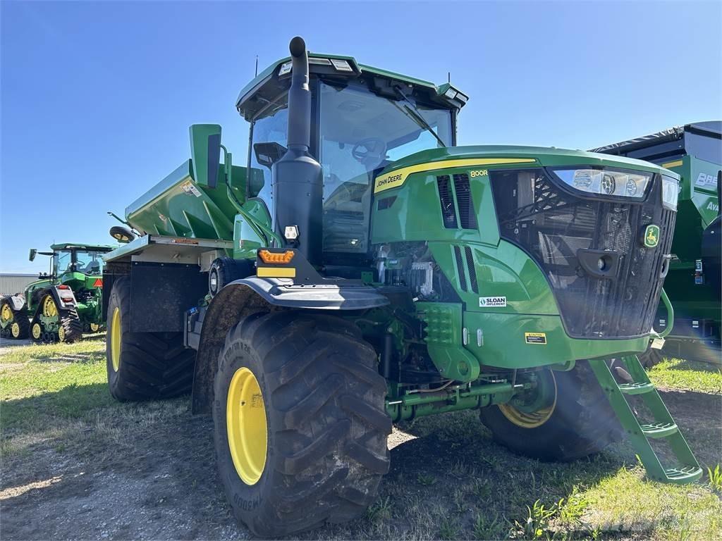 John Deere 800R Piekabināmie smidzinātāji(miglotāji)
