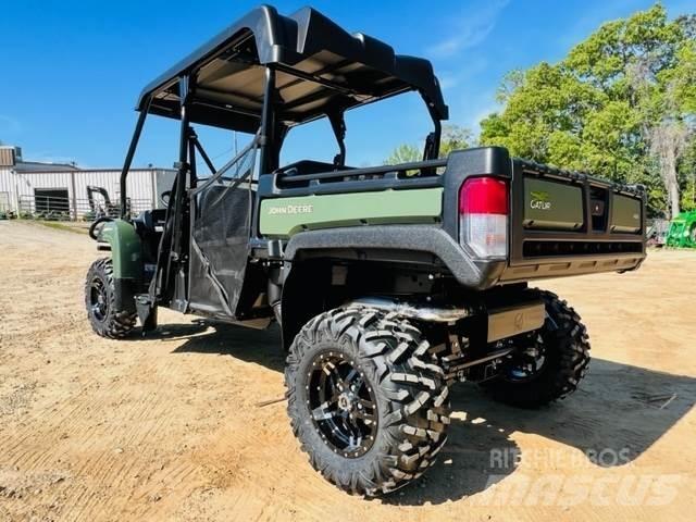 John Deere 825M Komunālās mašīnas