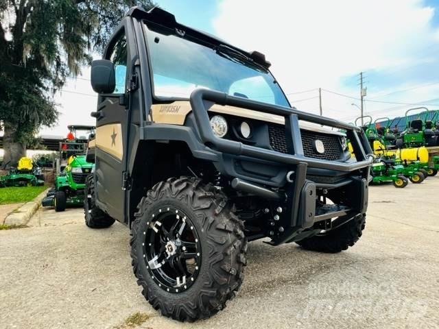 John Deere 835M Komunālās mašīnas