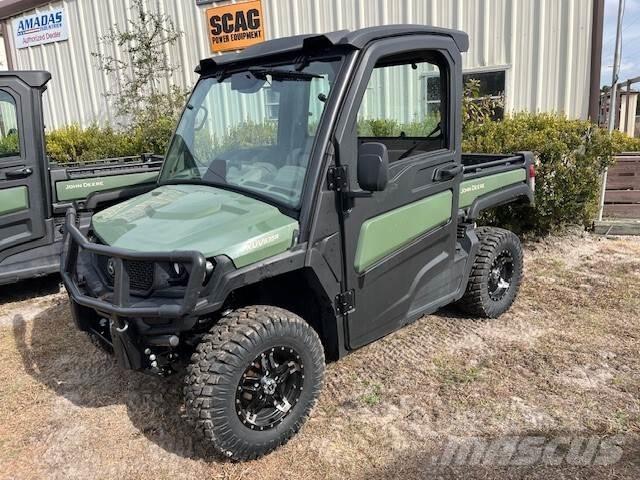 John Deere 835R Komunālās mašīnas