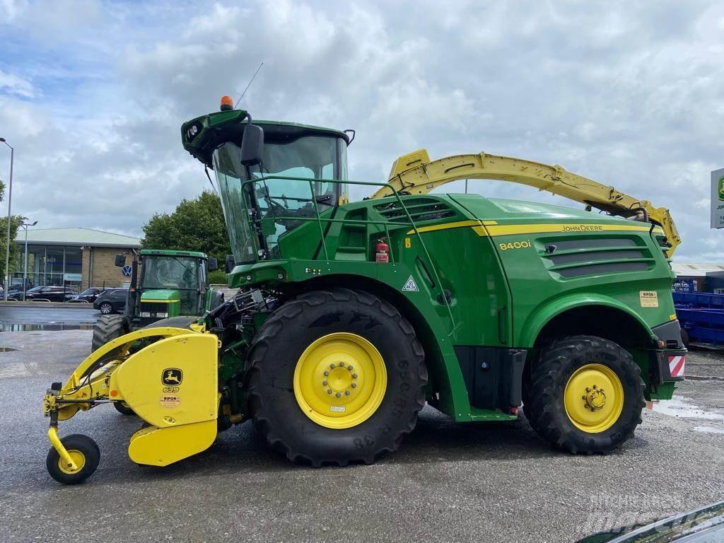 John Deere 8400i Zāles smalcinātāji