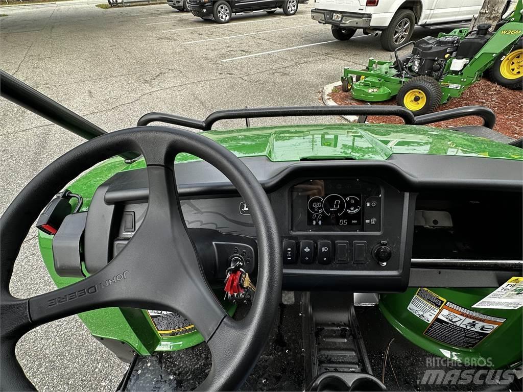 John Deere 855M Komunālās mašīnas