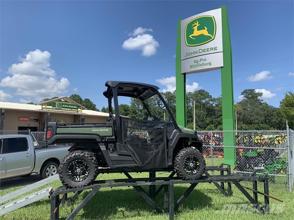 John Deere 865M Komunālās mašīnas