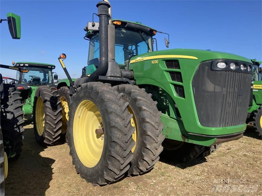 John Deere 9230 Traktori