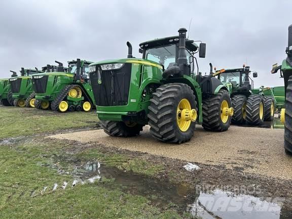 John Deere 9520R Traktori