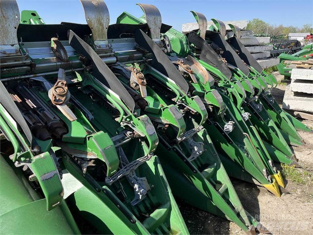 John Deere C12F Ražas novākšanas kombainu papildaprīkojums