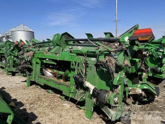 John Deere C12F Ražas novākšanas kombainu papildaprīkojums