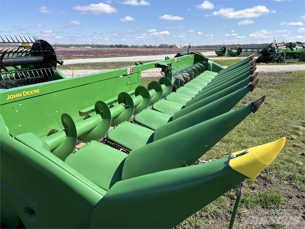 John Deere C12R Ražas novākšanas kombainu papildaprīkojums