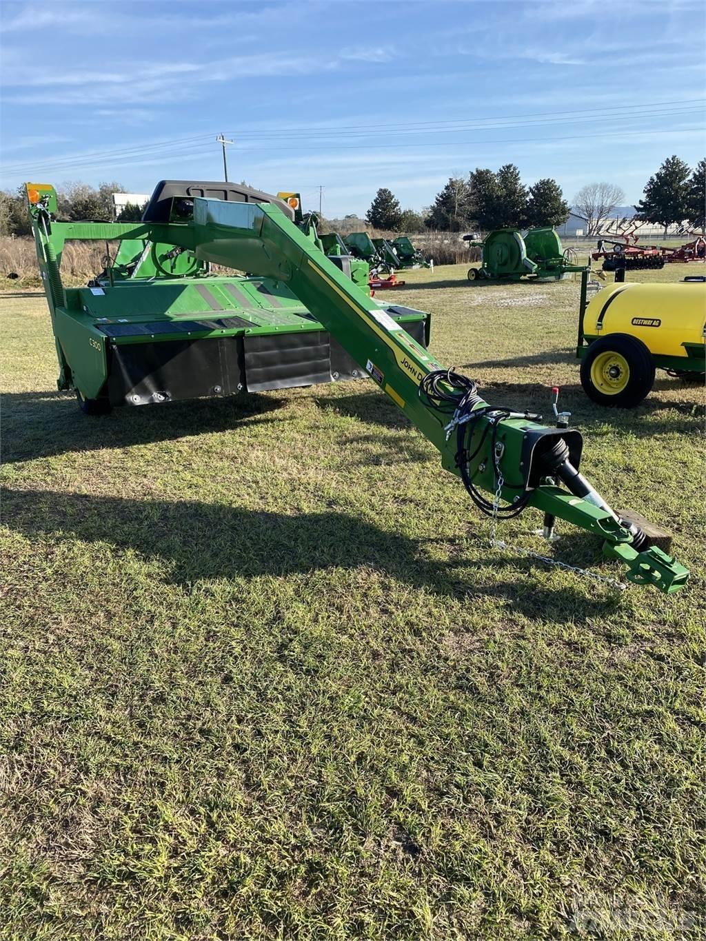John Deere C300 Pļaujmašīnas ar kondicionieri