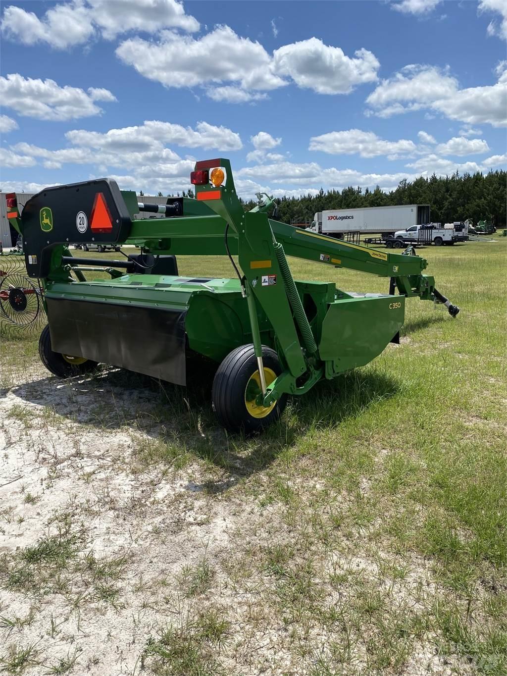 John Deere C350 Pļaujmašīnas ar kondicionieri