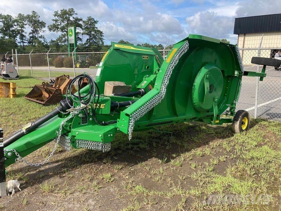 John Deere FC12E Ķīpu smalcinātāji, griezēji un attinēji