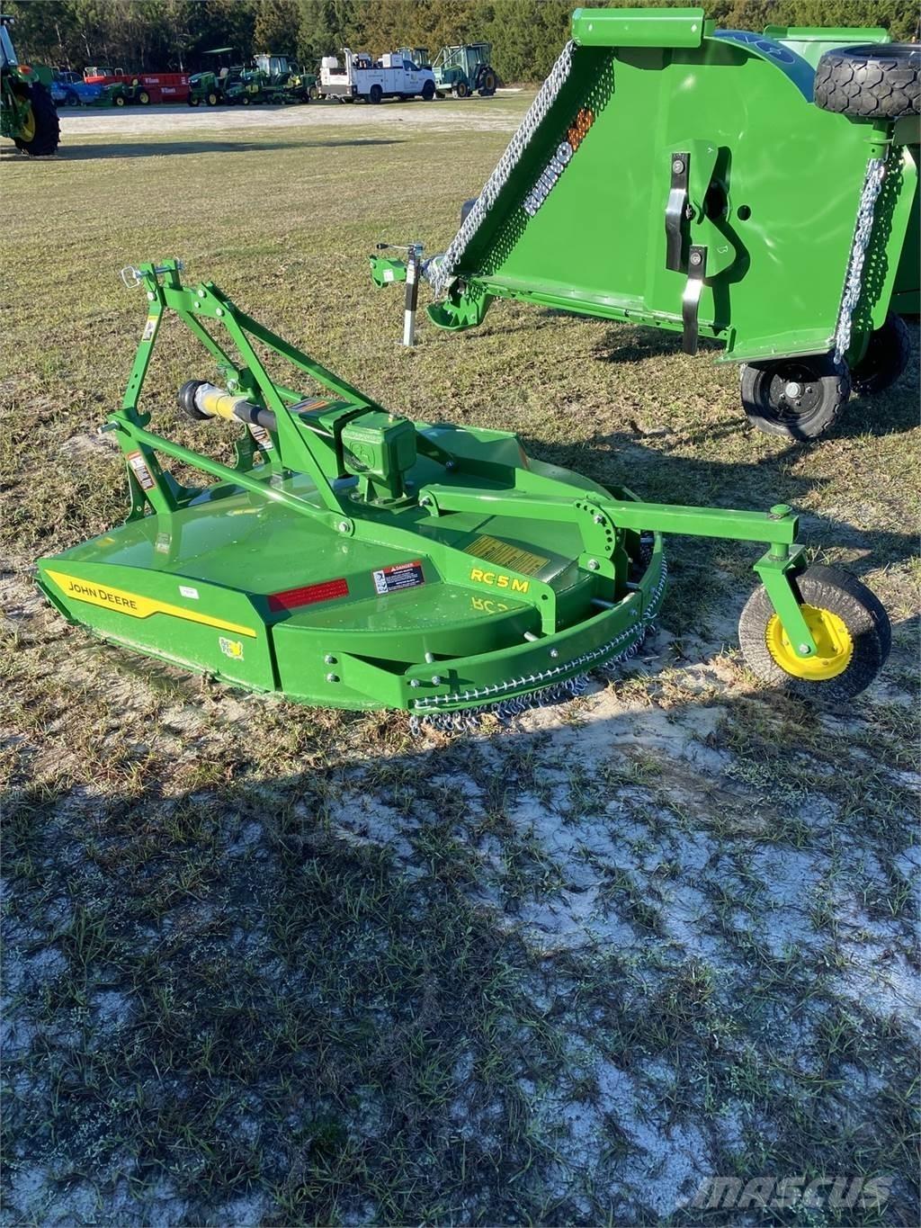 John Deere RC5M Ķīpu smalcinātāji, griezēji un attinēji