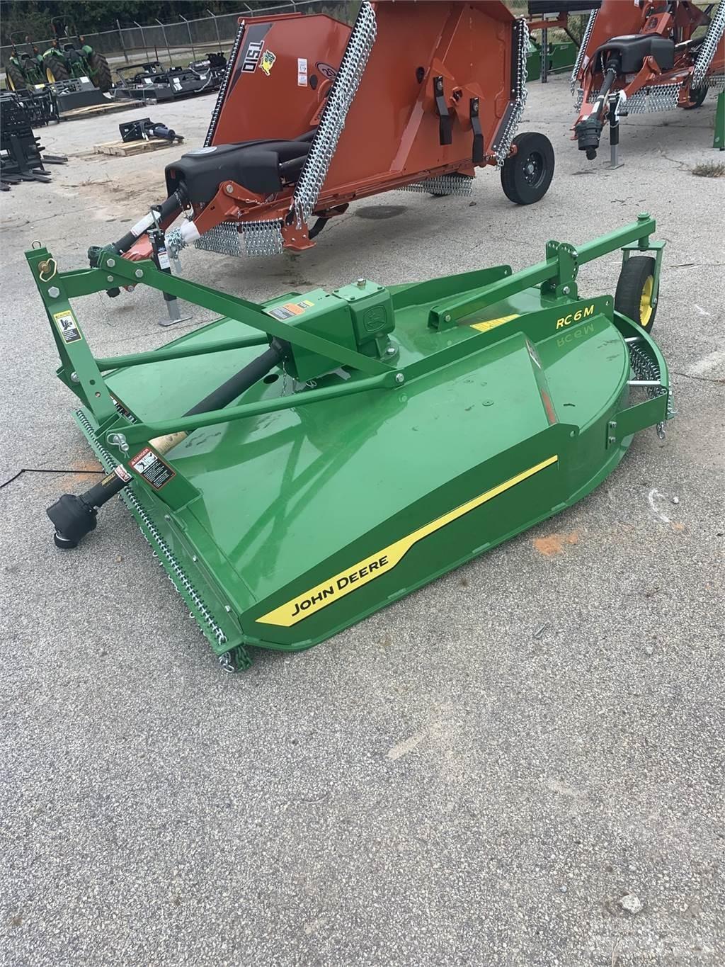 John Deere RC6M Ķīpu smalcinātāji, griezēji un attinēji