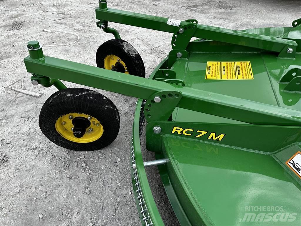 John Deere RC7M Ķīpu smalcinātāji, griezēji un attinēji