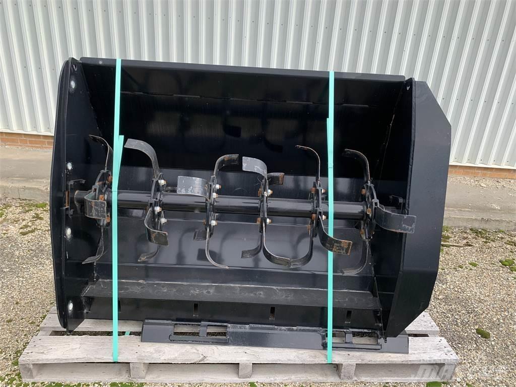 John Deere RT52 Augsnes frēzes