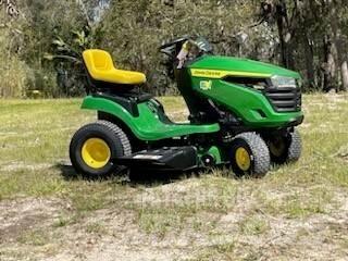 John Deere S100 Mauriņa traktors