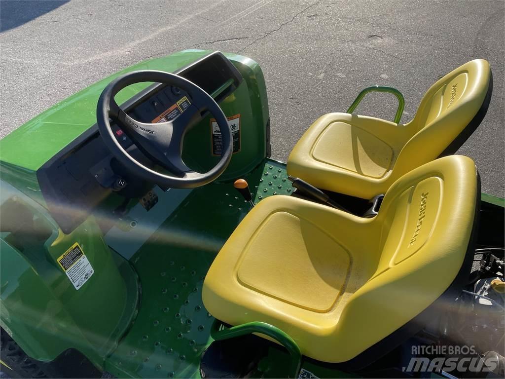 John Deere TX Komunālās mašīnas