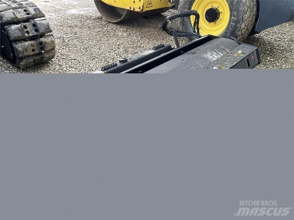 John Deere VR84C Būvniecība- Citi