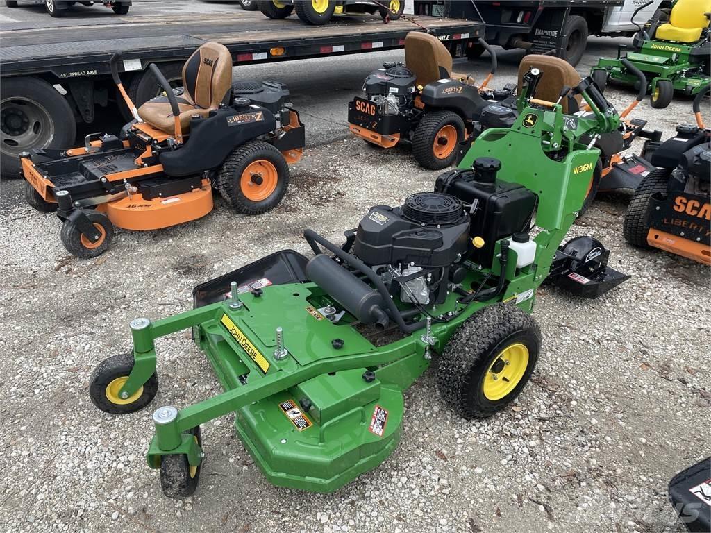 John Deere W36M Stumjamās pļaujmašīnas