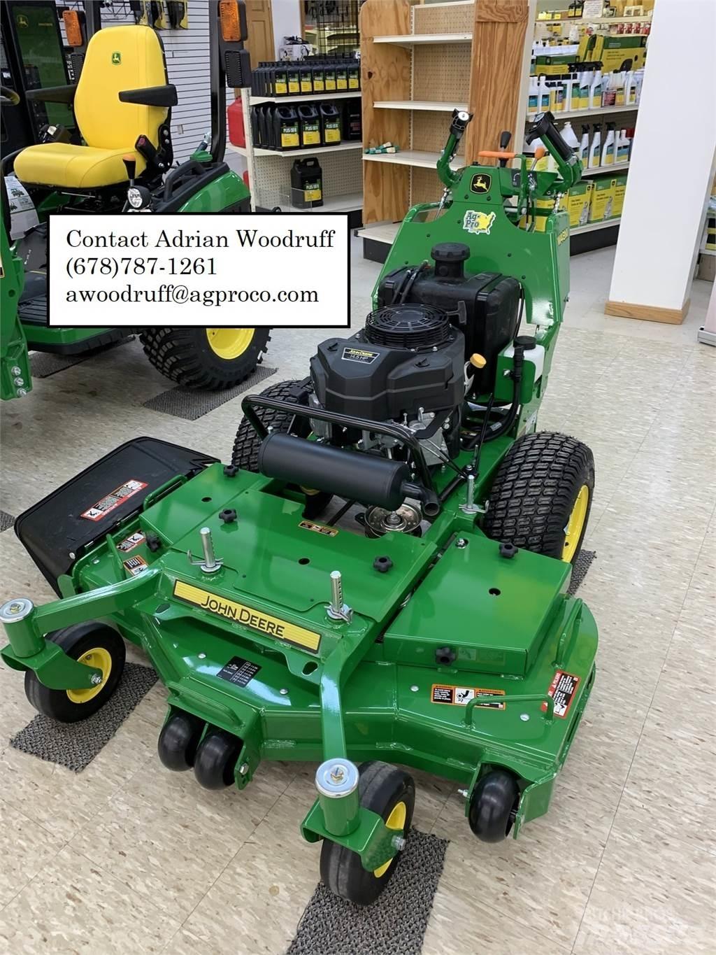 John Deere W48M Stumjamās pļaujmašīnas