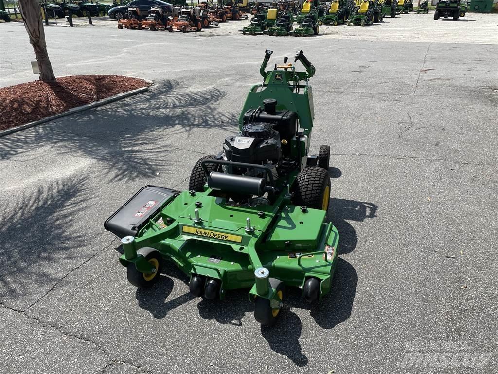 John Deere W48M Stumjamās pļaujmašīnas